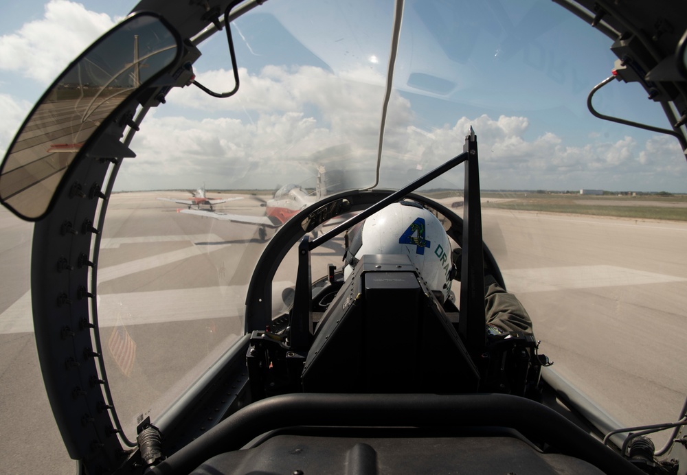 Student Naval Aviators Conduct T-6B Texan II Formation Training Flight