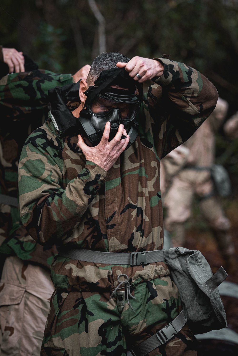 26 MEU Marines stay ready by completing CBRN defense training