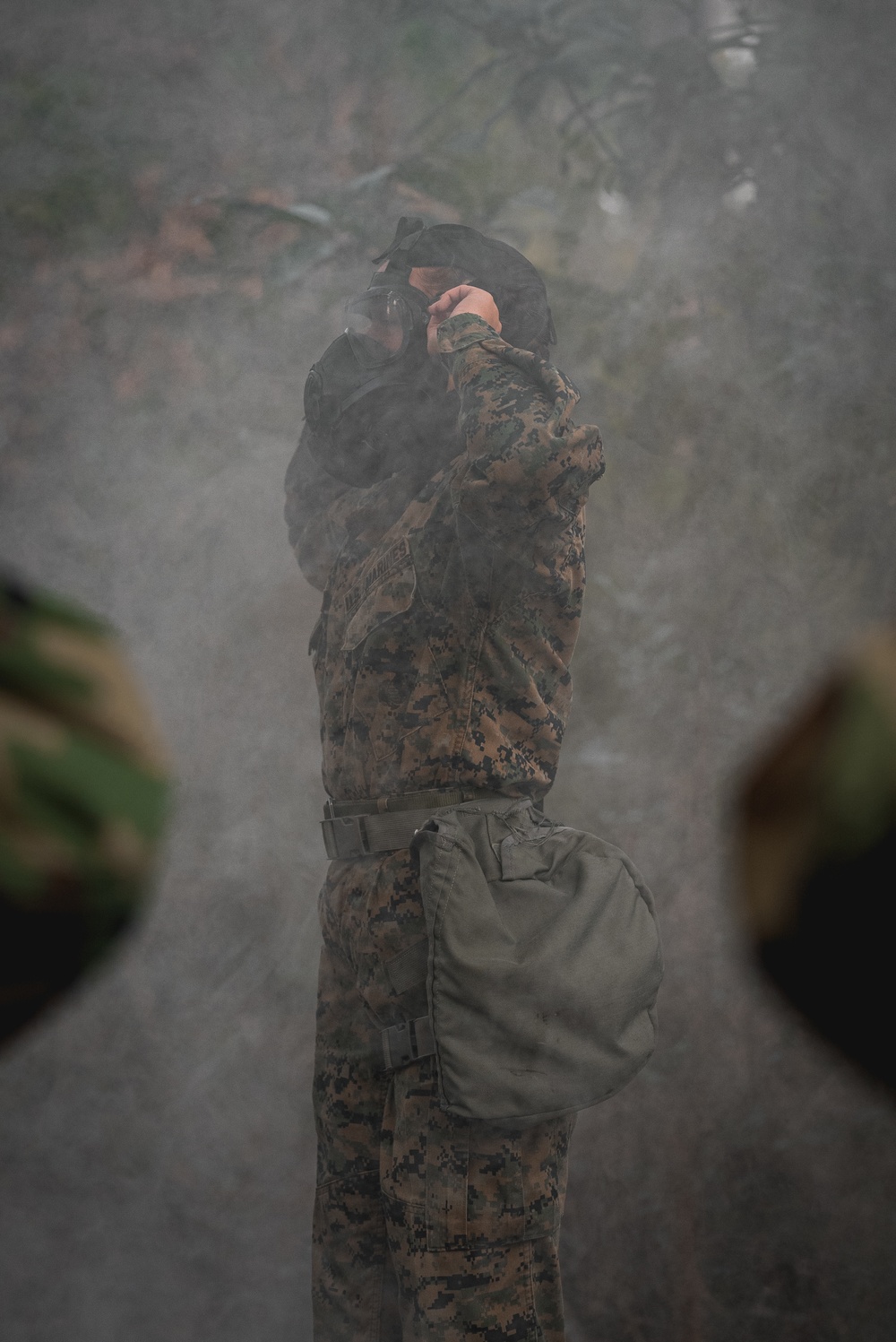 26 MEU Marines stay ready by completing CBRN defense training