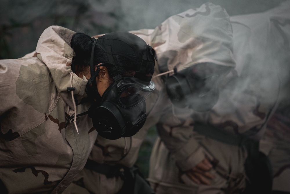 26 MEU Marines stay ready by completing CBRN defense training