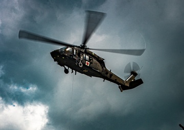 Rear Admiral visits forward Joint Operation Center exercise in Honduras