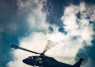 Rear Admiral visits forward Joint Operation Center exercise in Honduras