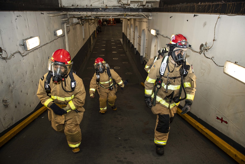 DVIDS - Images - USS New Orleans Integrated Fire Drill with CFAS Fire ...