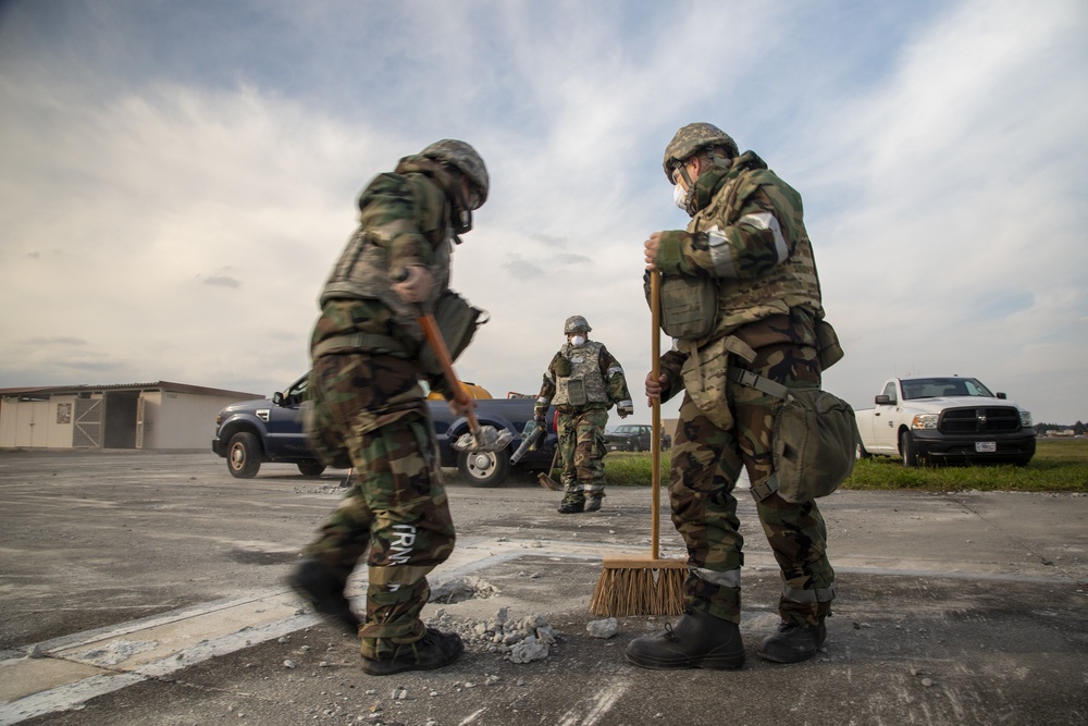 374CES conducts RADR during SRI