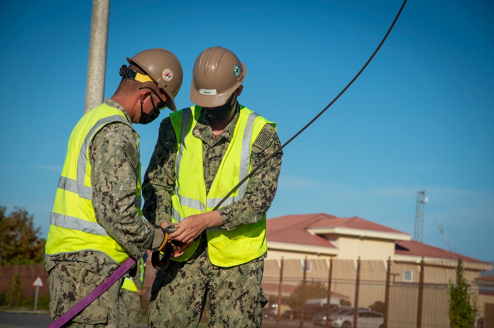 NMCB 133 Continues Enriquez Street Lighting Project NMCB 133 Continues Enriquez Street Lighting Project