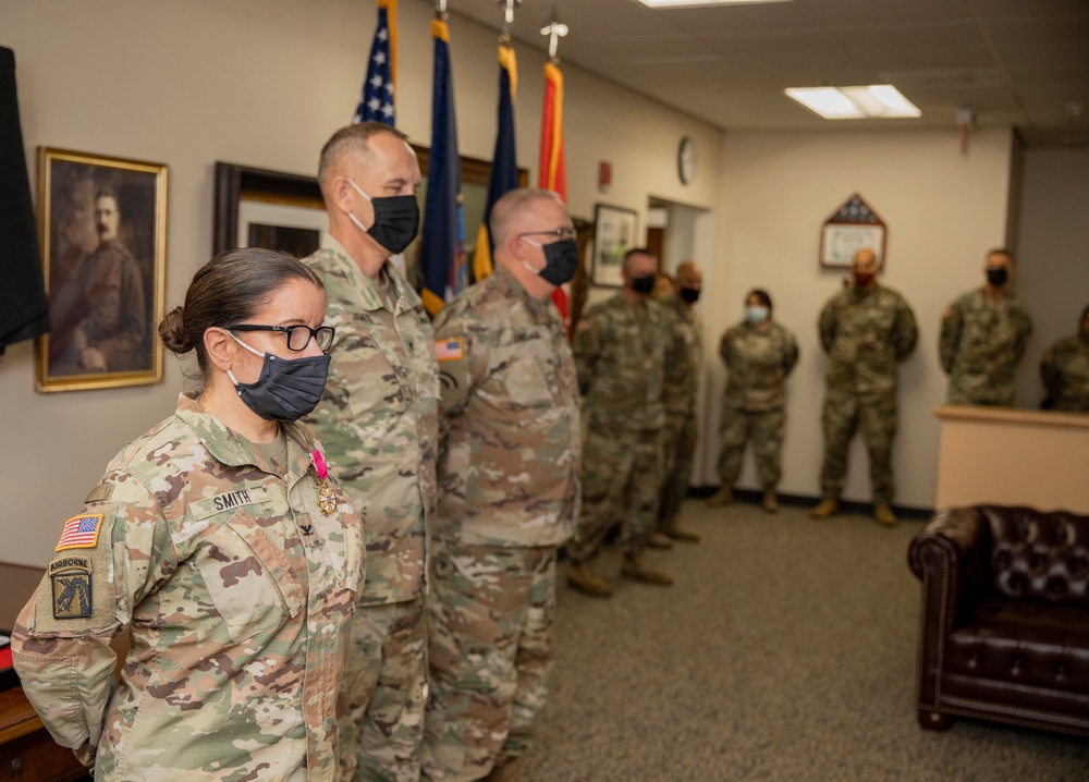 DVIDS - Images - NYARNG Col. Smith Farewell and Award Ceremony [Image 2 ...