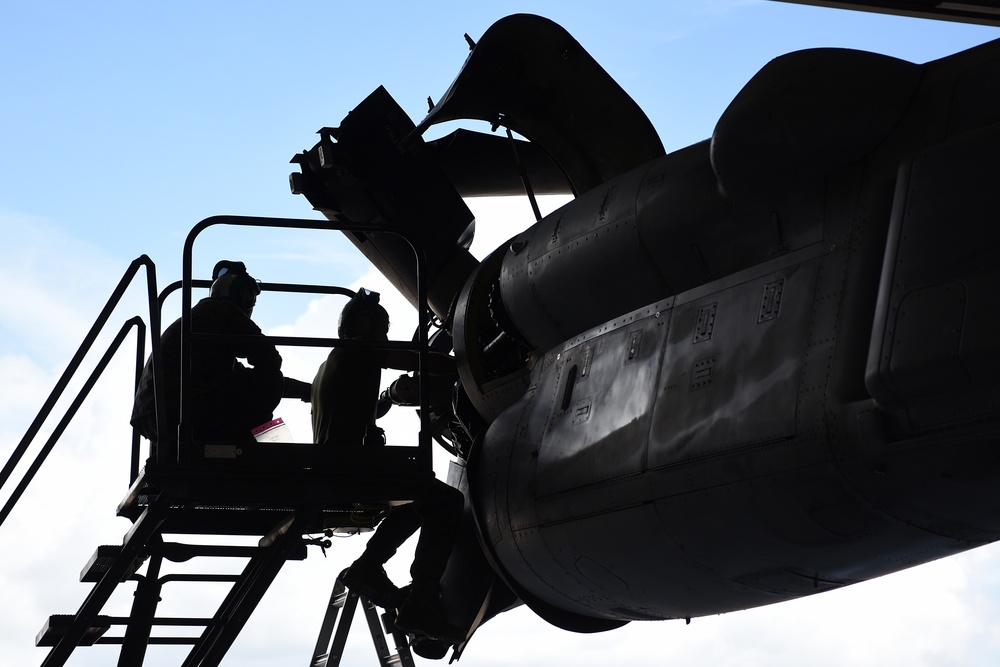 MV-22B Ospreys fly over Gulf Coast