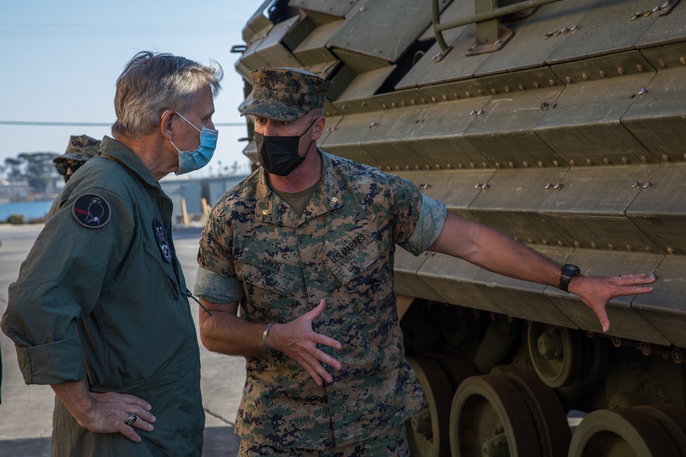 3rd AABN hosts UNSECNAV to showcase Amphibious Assault equipment, capabilities and challenges.