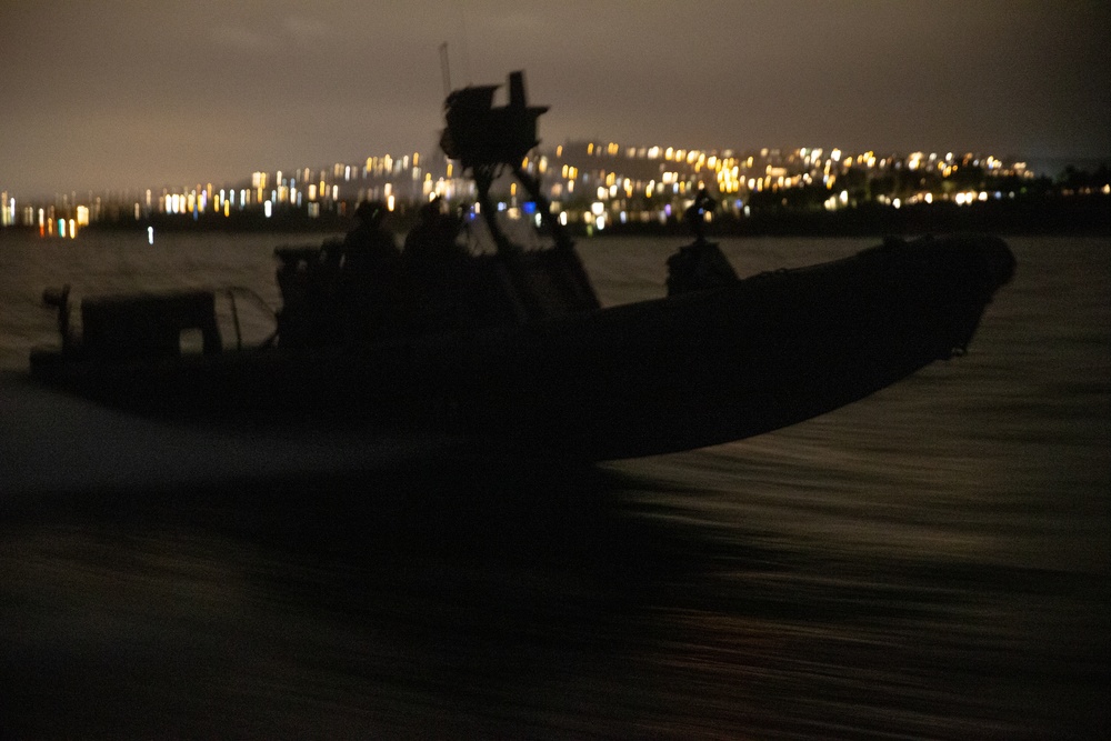 15th MEU All-Domain Reconnaissance Detachment conducts small boat training