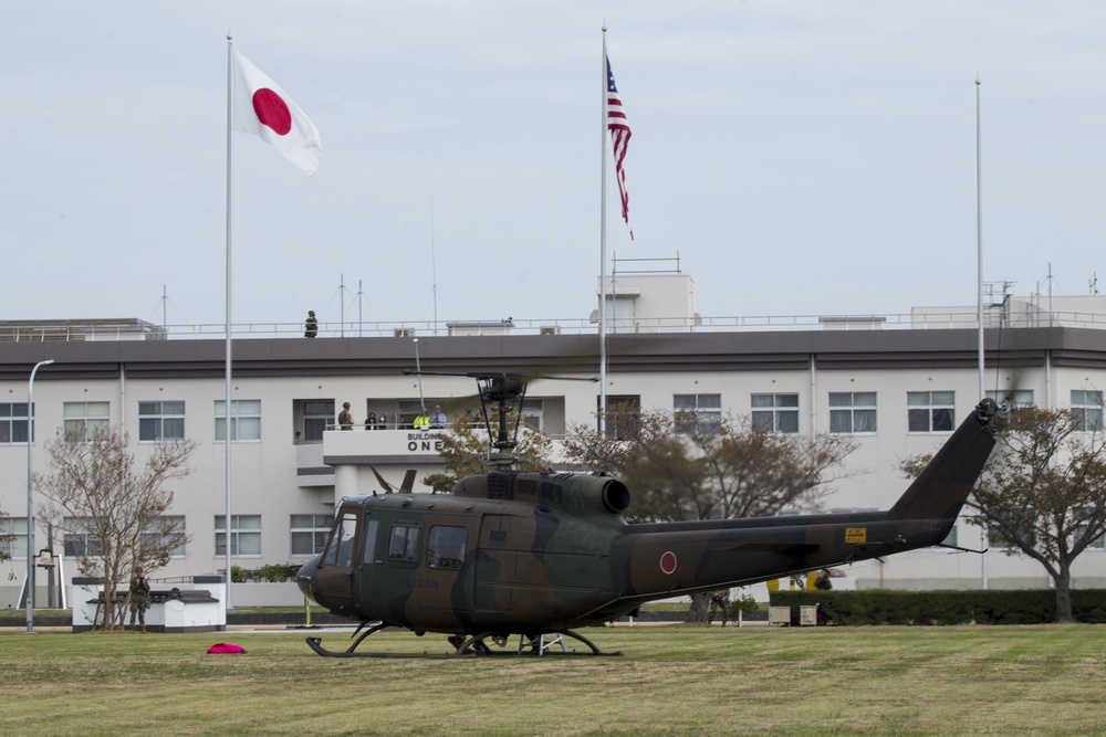 Maj. Gen. Yasuyuki Kodama Visits MCAS Iwakuni