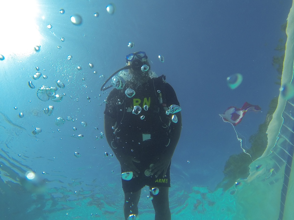 SRU Soldiers discover the benefits of scuba