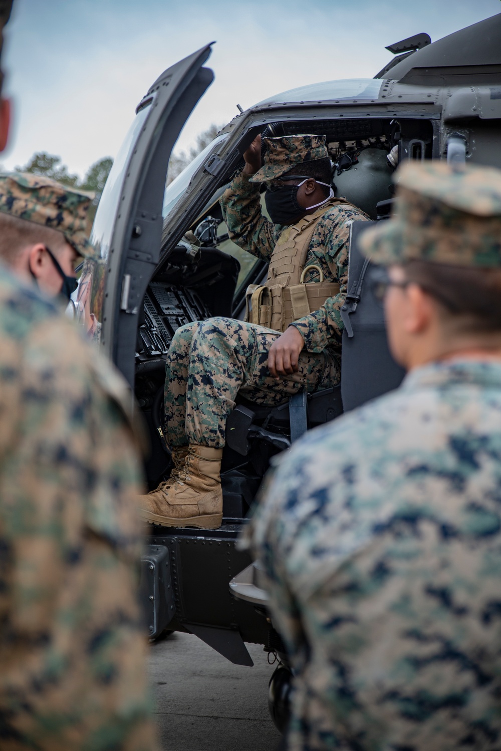 II MEF Support Battalion Conducts Medevac Drills with U.S. Army National Guard