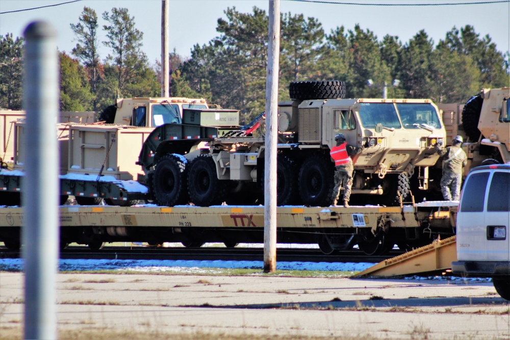 Engineer unit's equipment offloaded from railcars at Fort McCoy after deployment