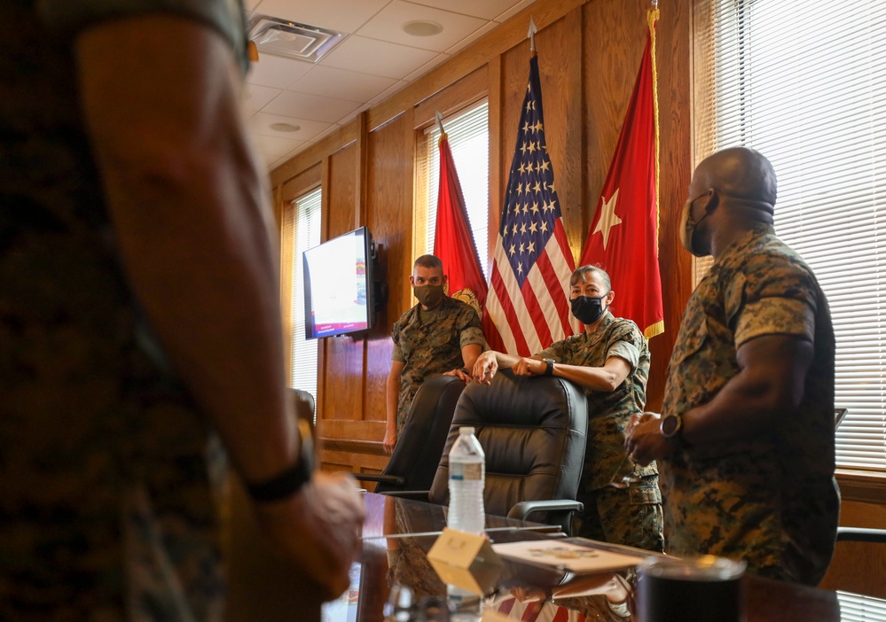 MCRC CG Visits Parris Island