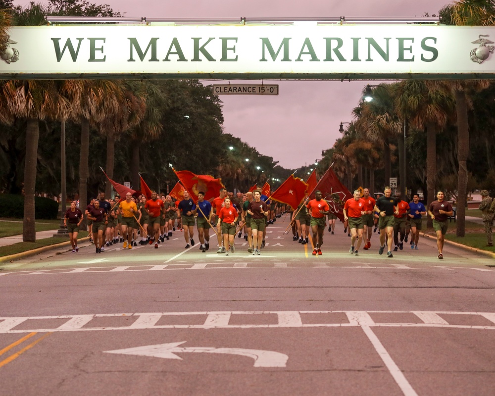 MCRC CG Visits Parris Island