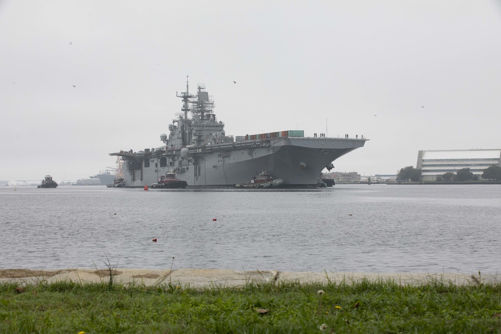 USS Bataan (LHD 5) Moves to NASSCO Shipyards