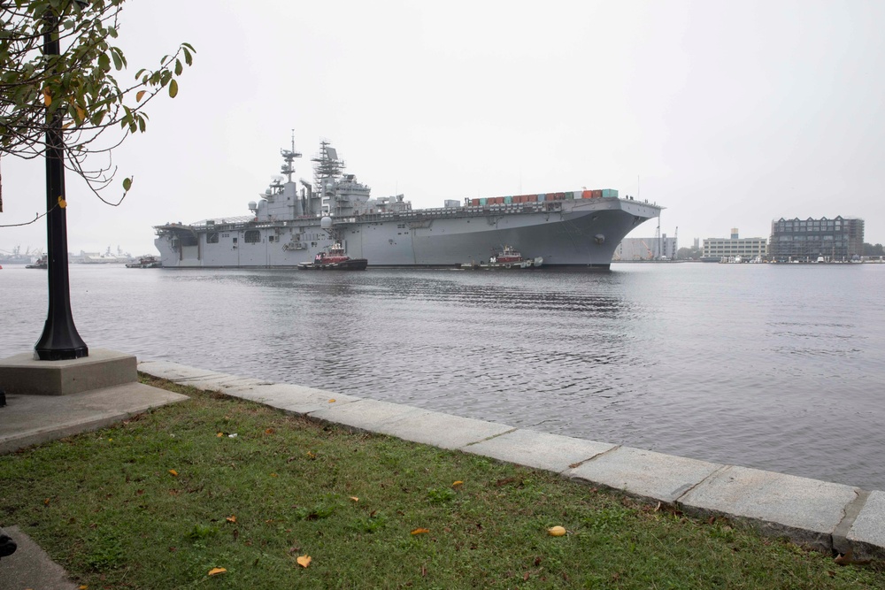 USS Bataan (LHD 5) Moves to NASSCO Shipyards
