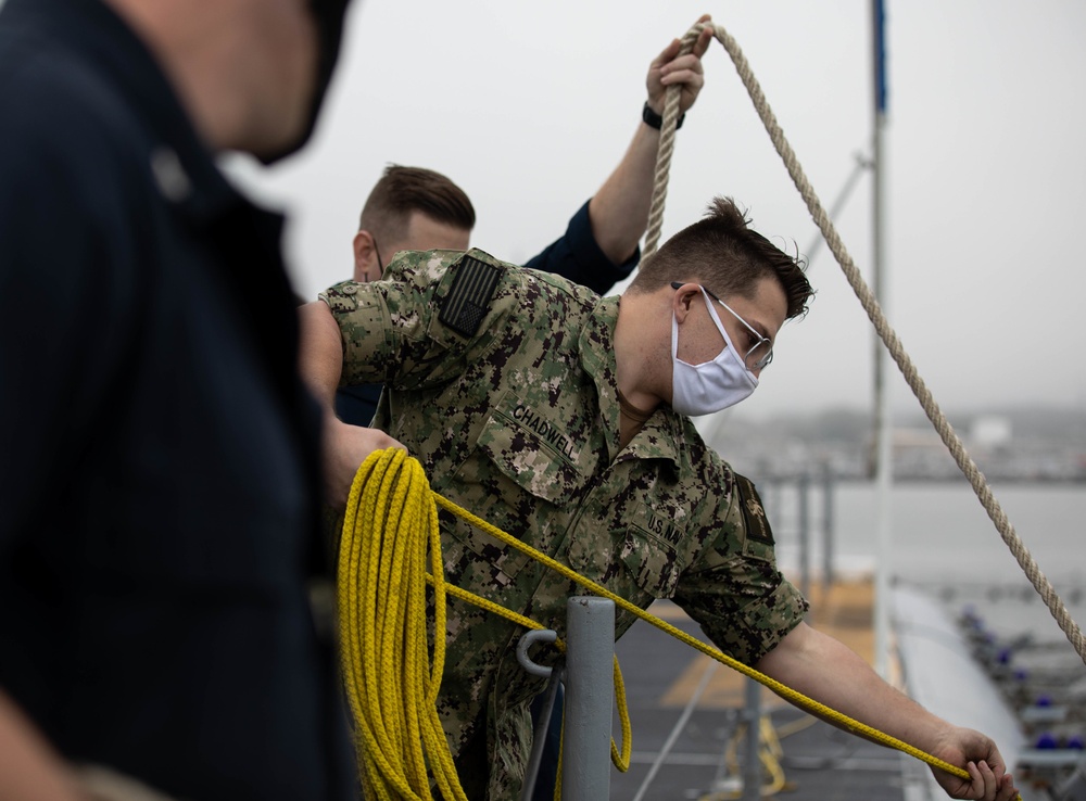 USS Bataan (LHD 5) Moves to NASSCO Shipyards