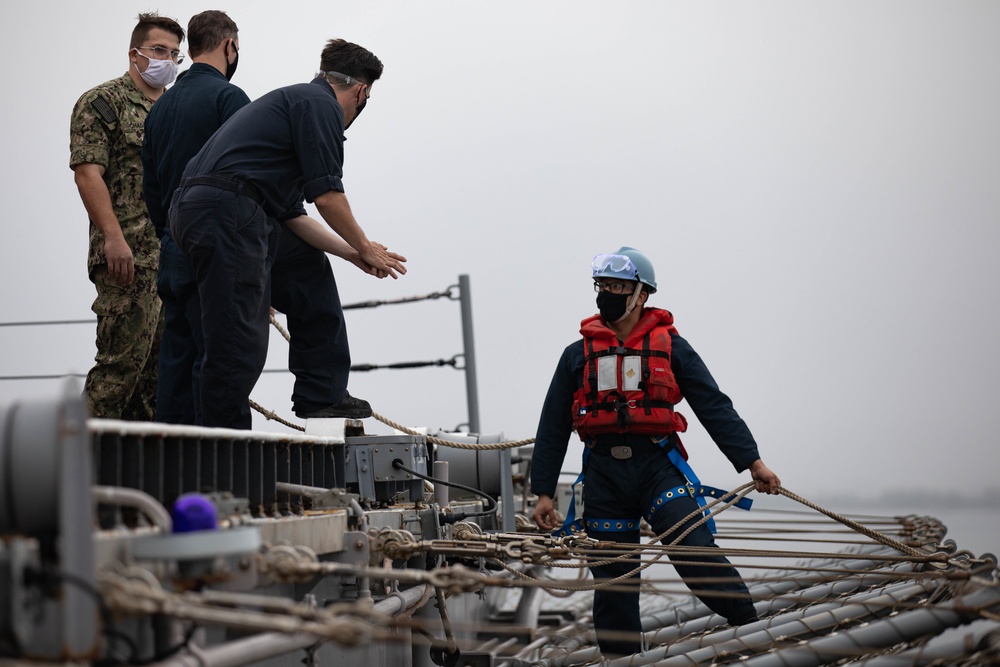 USS Bataan (LHD 5) Moves to NASSCO Shipyards