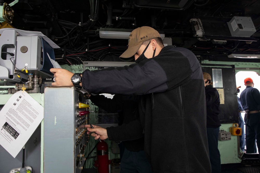 USS Bataan (LHD 5) Moves to NASSCO Shipyards