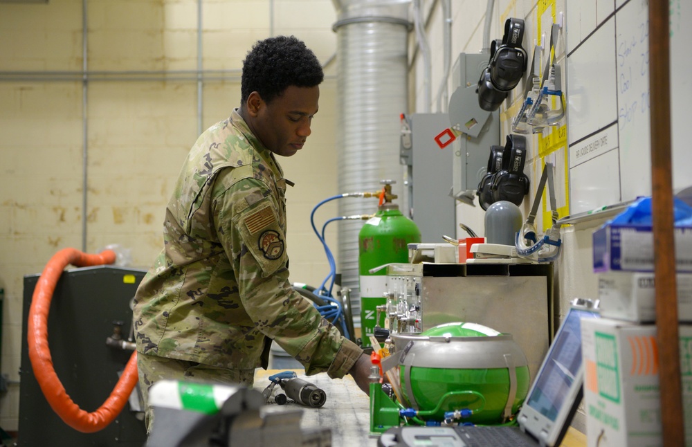 354th MXS: Electrical and Environmental Systems