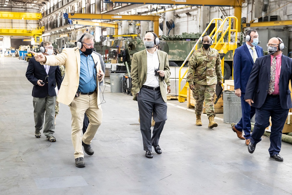 Honorable Jordan Gillis tours ANAD