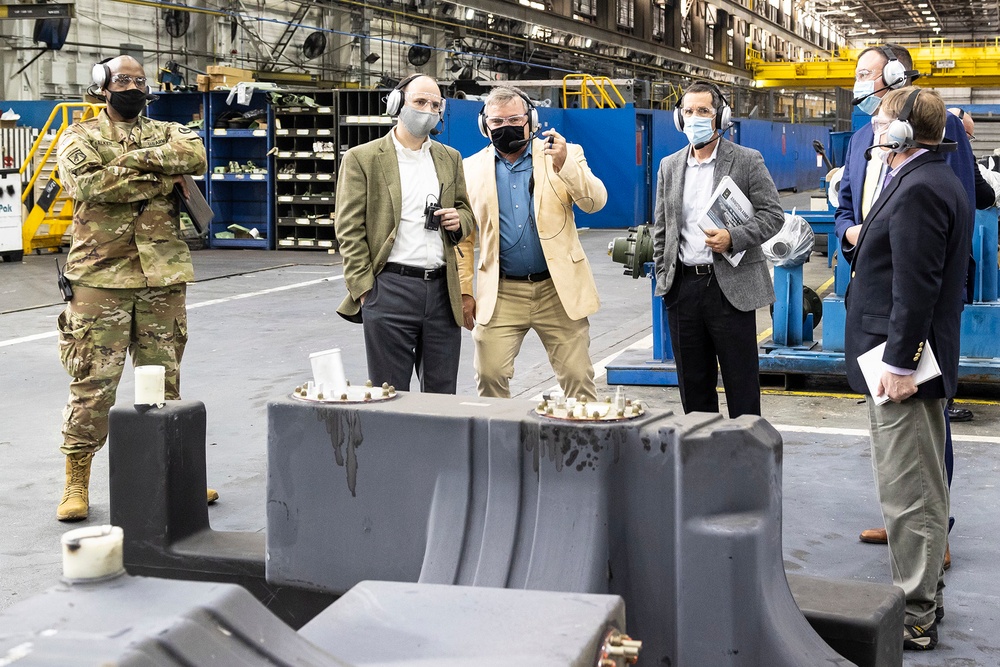 Honorable Jordan Gillis tours ANAD