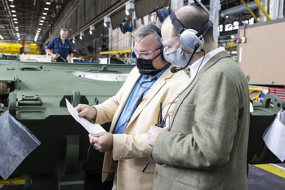 Honorable Jordan Gillis tours ANAD