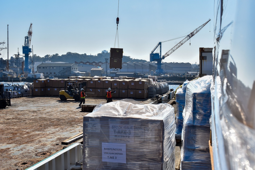 Barge loading for Ronald Reagan Carrier Strike Group