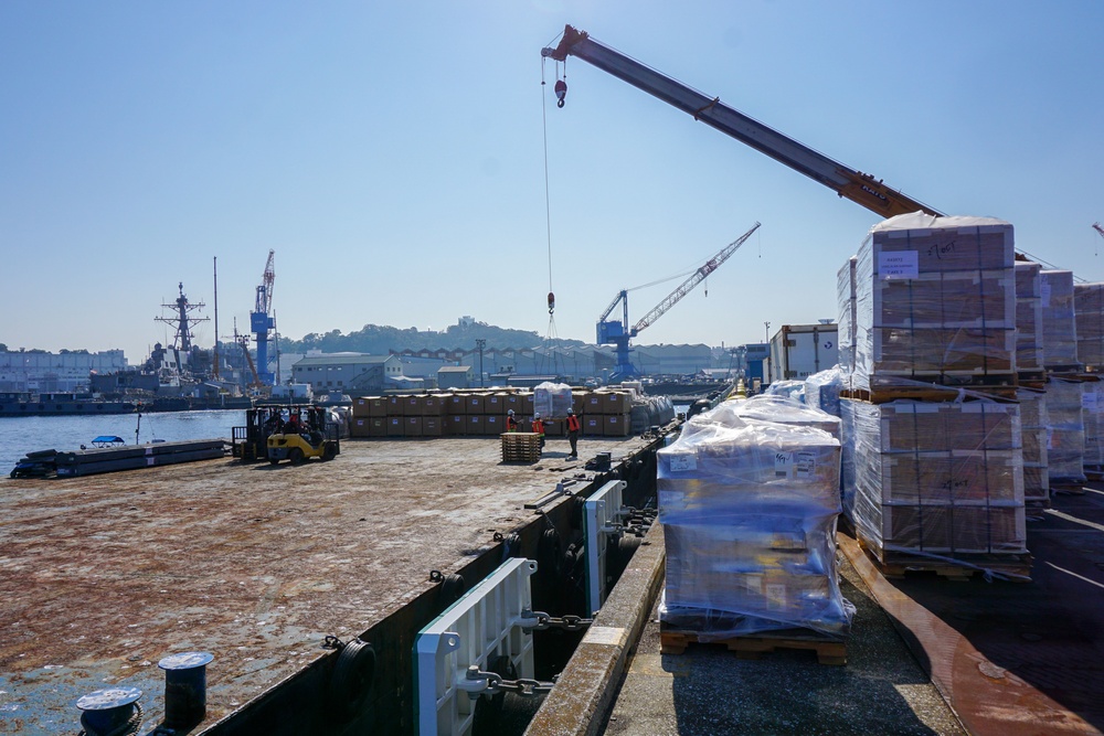 Barge loading for Ronald Reagan Carrier Strike Group