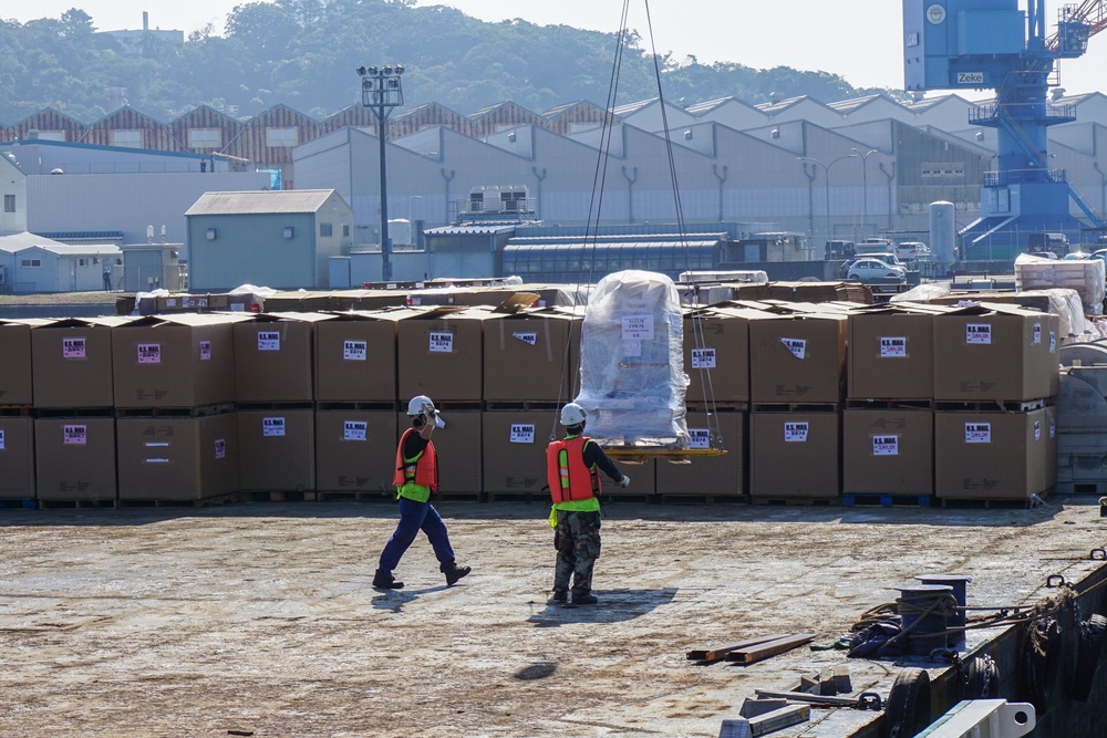 Barge loading for Ronald Reagan Carrier Strike Group