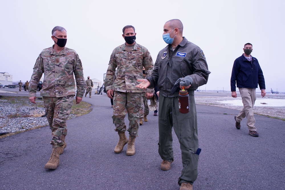 NORAD and USNORTHCOM commander visits 176th Wing