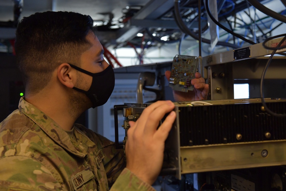 Ops Never Stops: 86th OSS secures rapid mobility, professional airlift