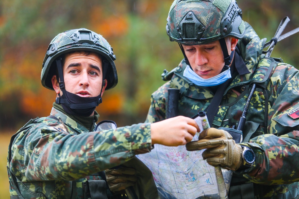 Albanian soldiers training during KFOR28