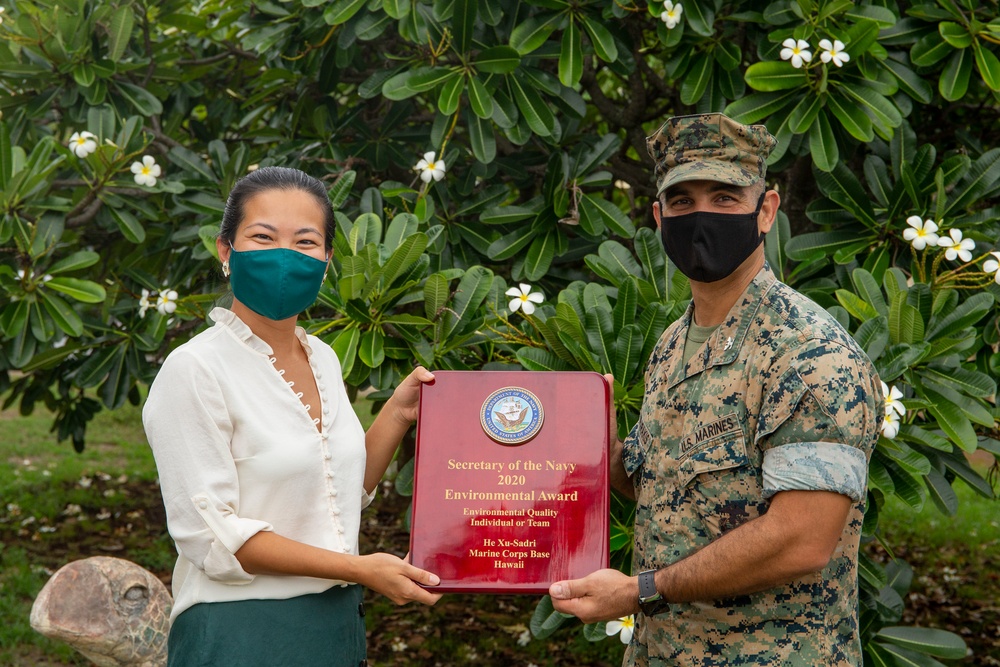 Col. Koumparakis awards base environmental