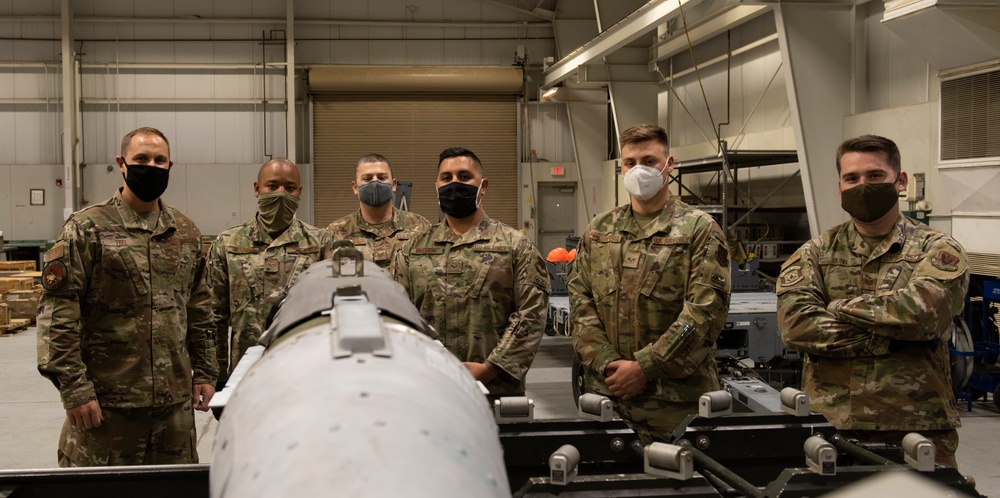 366th MUNS conducts bomb build training during immersion tour