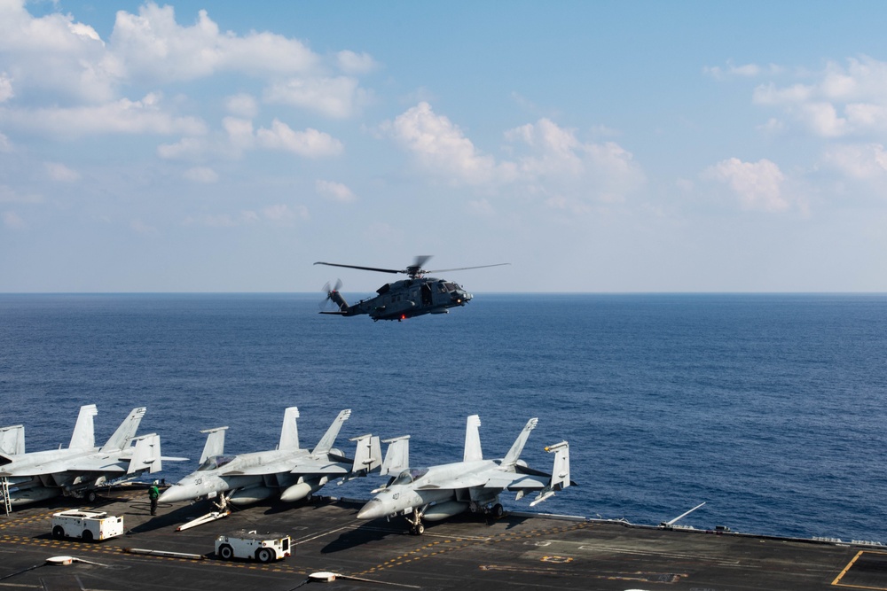USS Ronald Reagan (CVN 76) Keen Sword