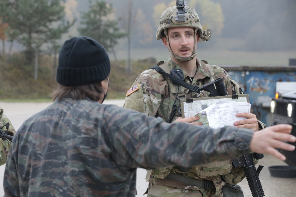 U.S. Army Soldiers conduct Reconnaissance training during KFOR28