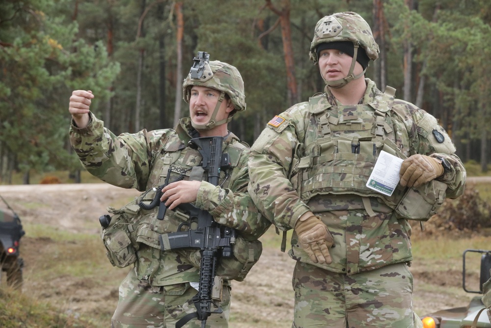 U.S. Army Soldiers conduct Reconnaissance training during KFOR28