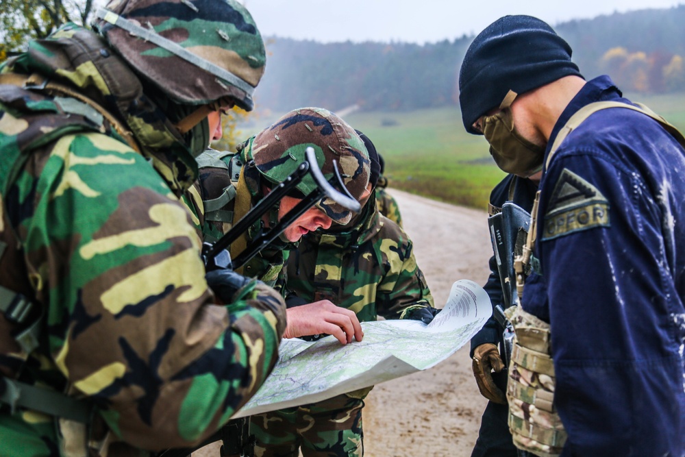 Moldovan soldiers conduct Administrative Boundary Line training during KFOR28