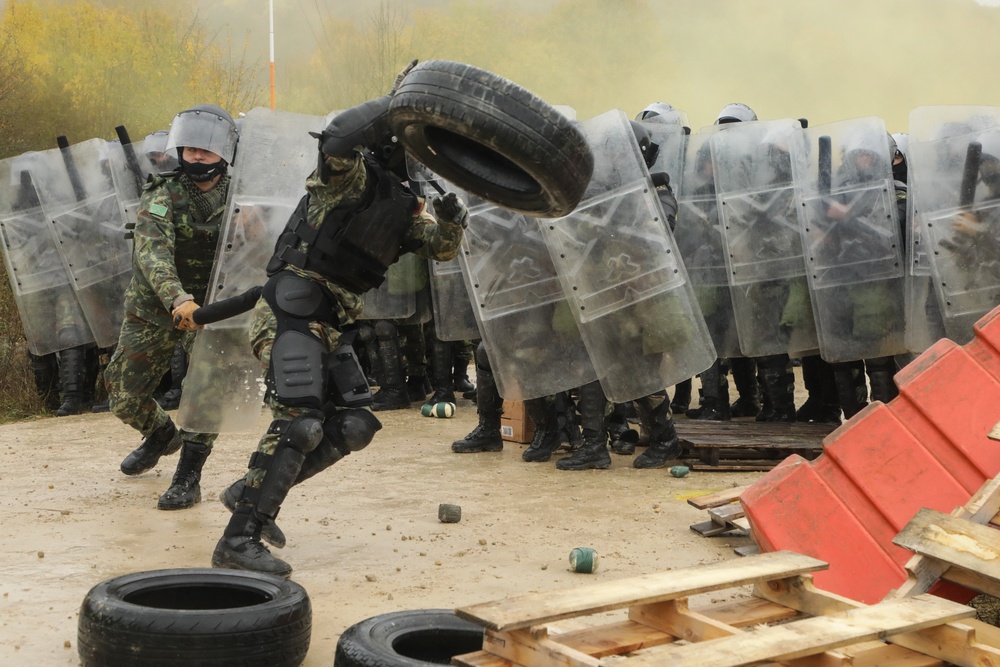 Albanian soldiers conduct freedom of movement training during KFOR28