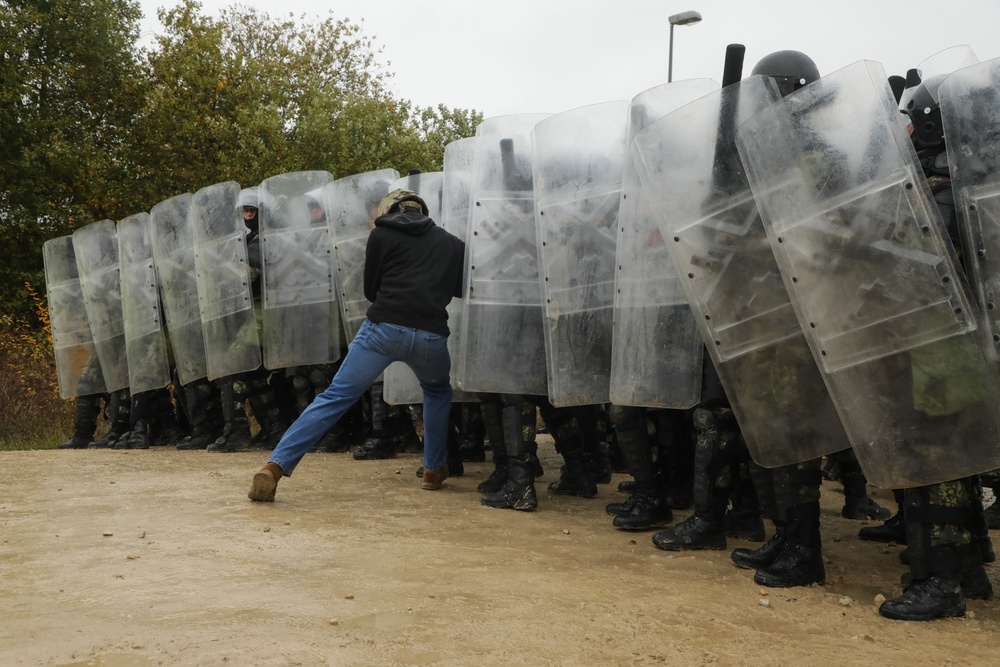 Albanian soldiers conduct freedom of movement training during KFOR28