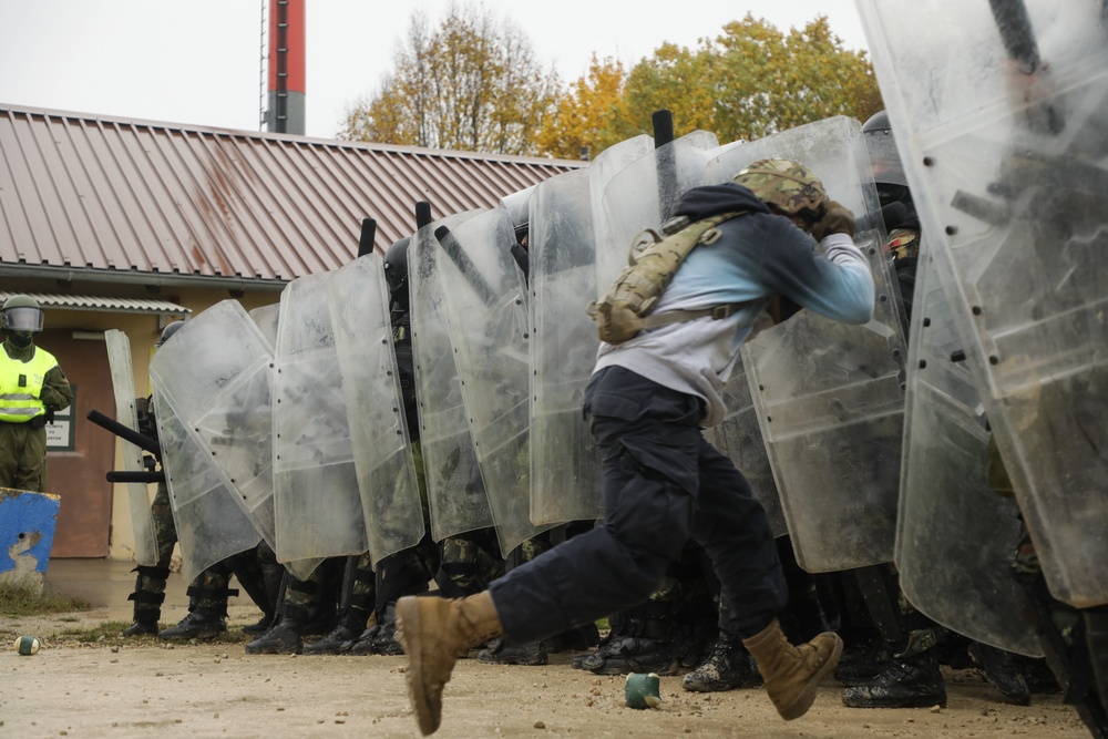 Albanian soldiers conduct freedom of movement training during KFOR28