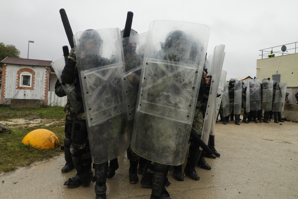 Albanian soldiers conduct freedom of movement training during KFOR28