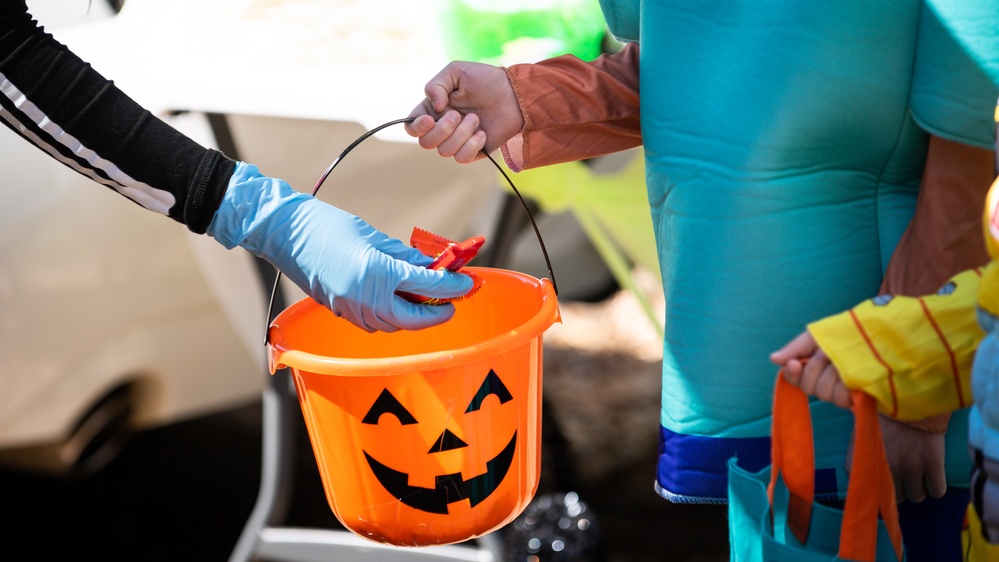 Barksdale safely enjoys Trunk or Treat