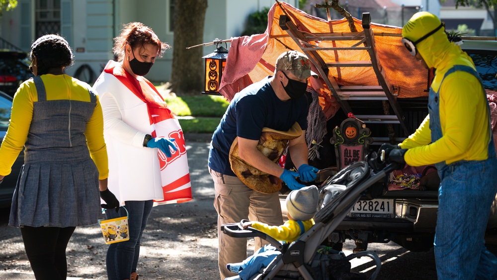 Barksdale safely enjoys Trunk or Treat