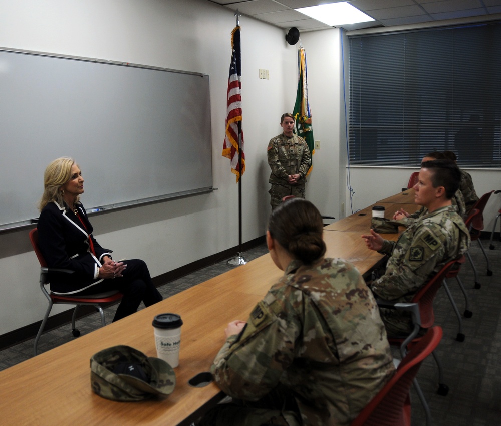 Attorney General Lynn Fitch meets with 114 MP soldiers