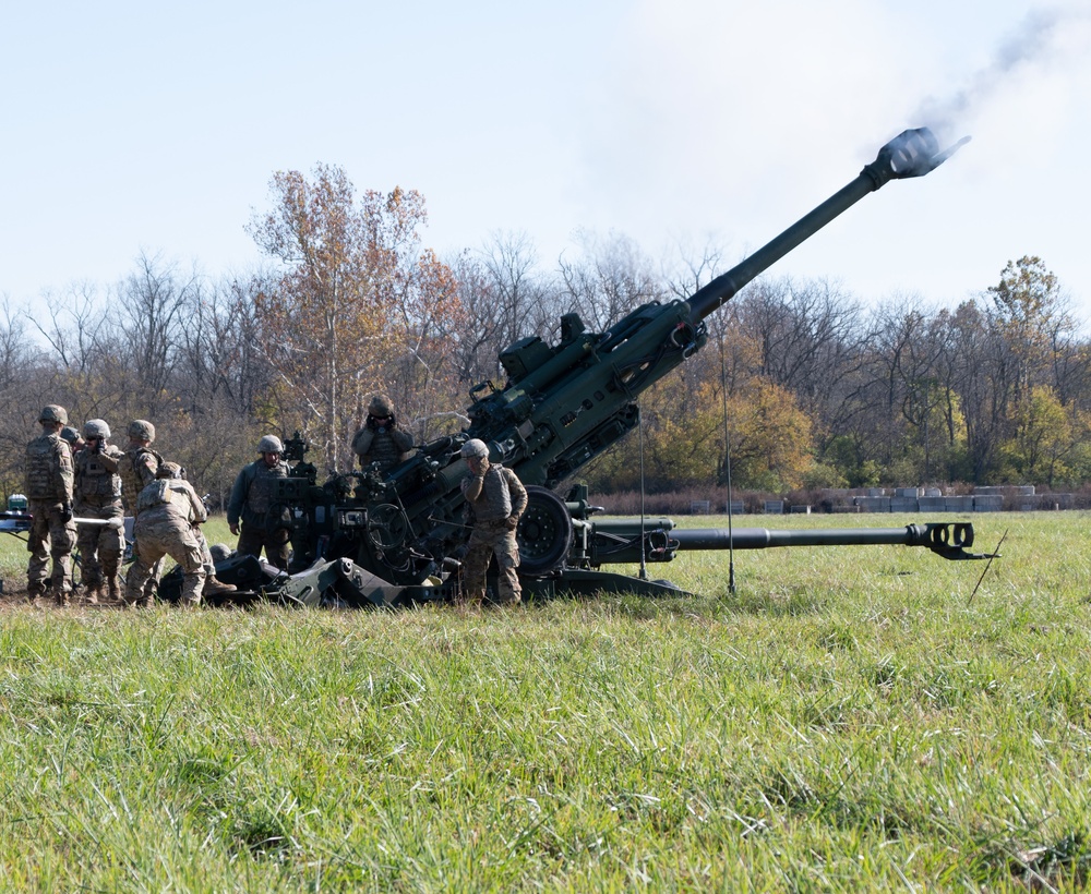 Indiana National Guard Fires Howitzer