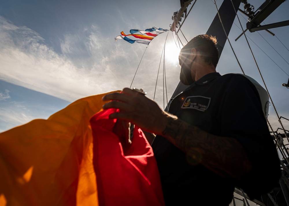 Flag-hoisting Drills with HMAS Ballarat