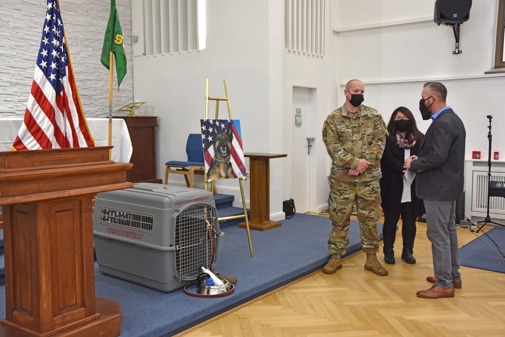 Memorial held for military working dog Diana